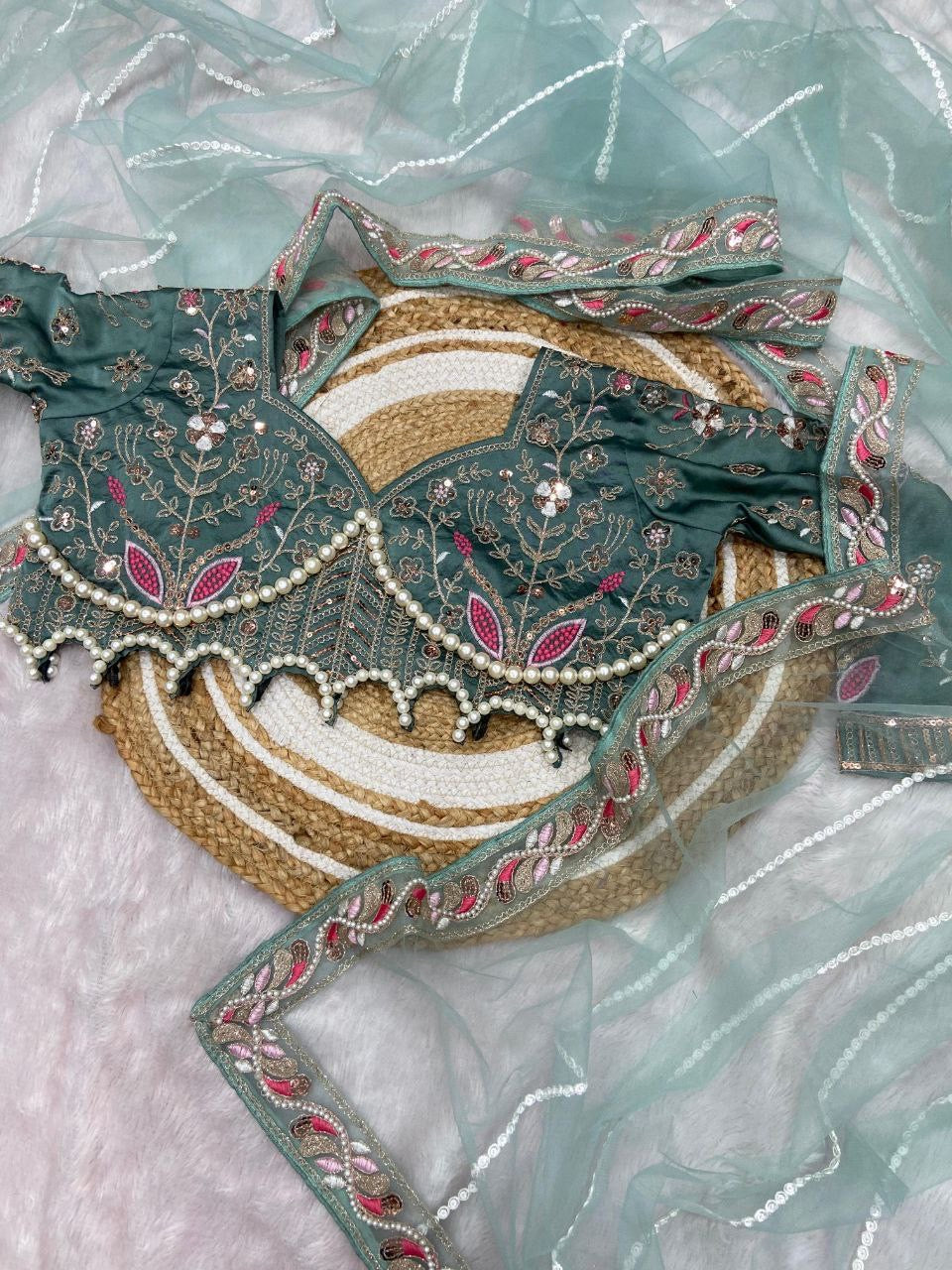 Elegant Green Embroidered Saree with Pearl and Net Detailing - Image 9