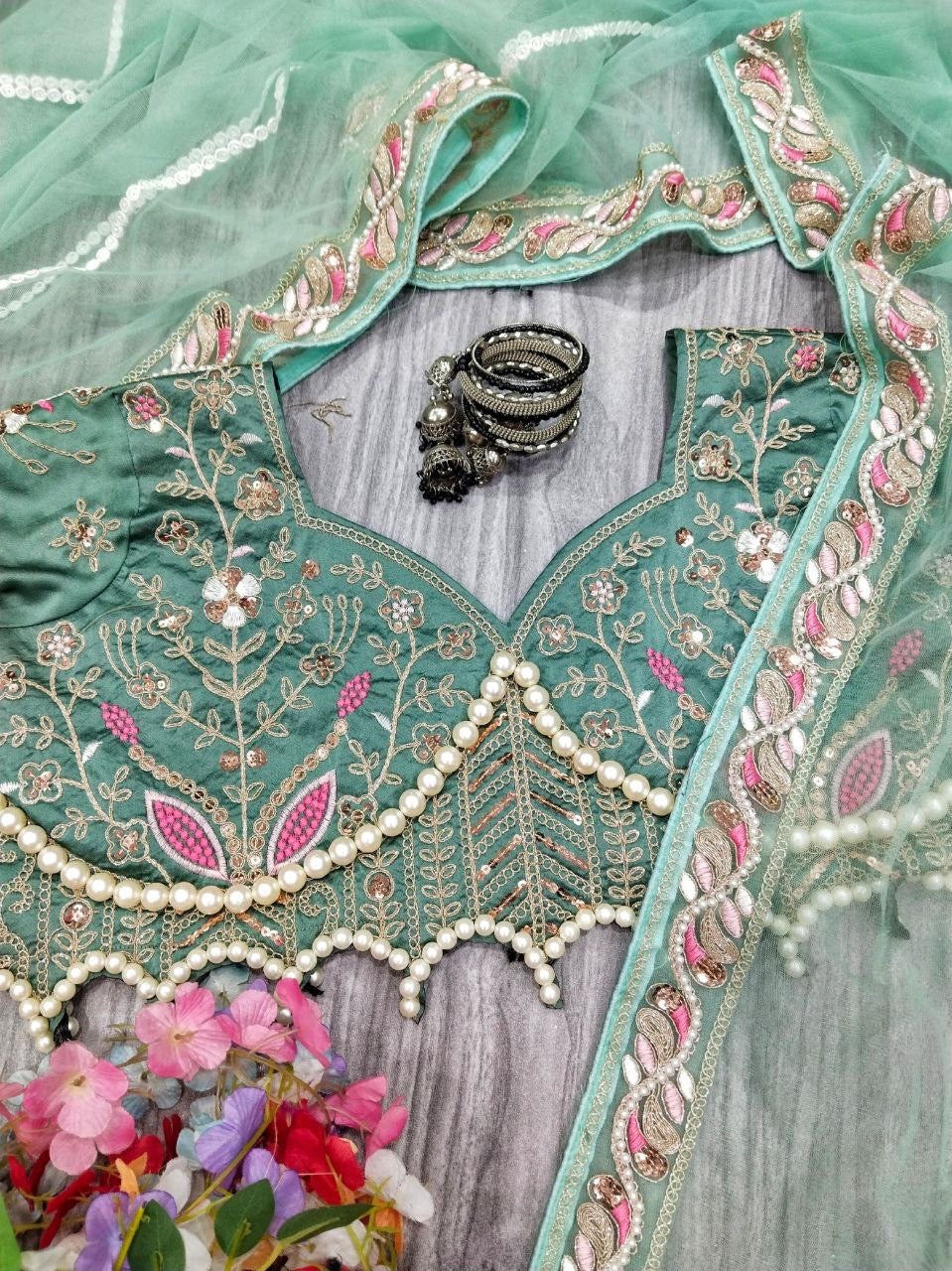 Elegant Green Embroidered Saree with Pearl and Net Detailing - Image 5