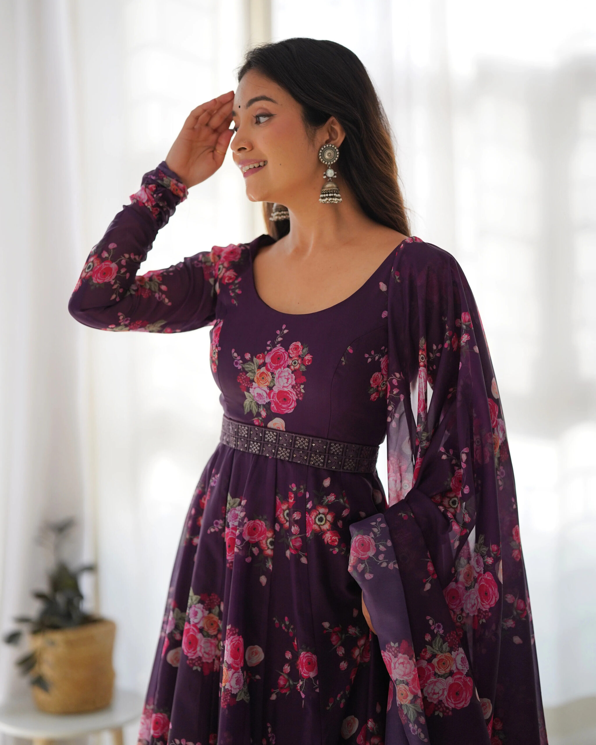 Stylish Designers Printed Tabby Organza Anarkali Kurta Set For Girls - Image 7