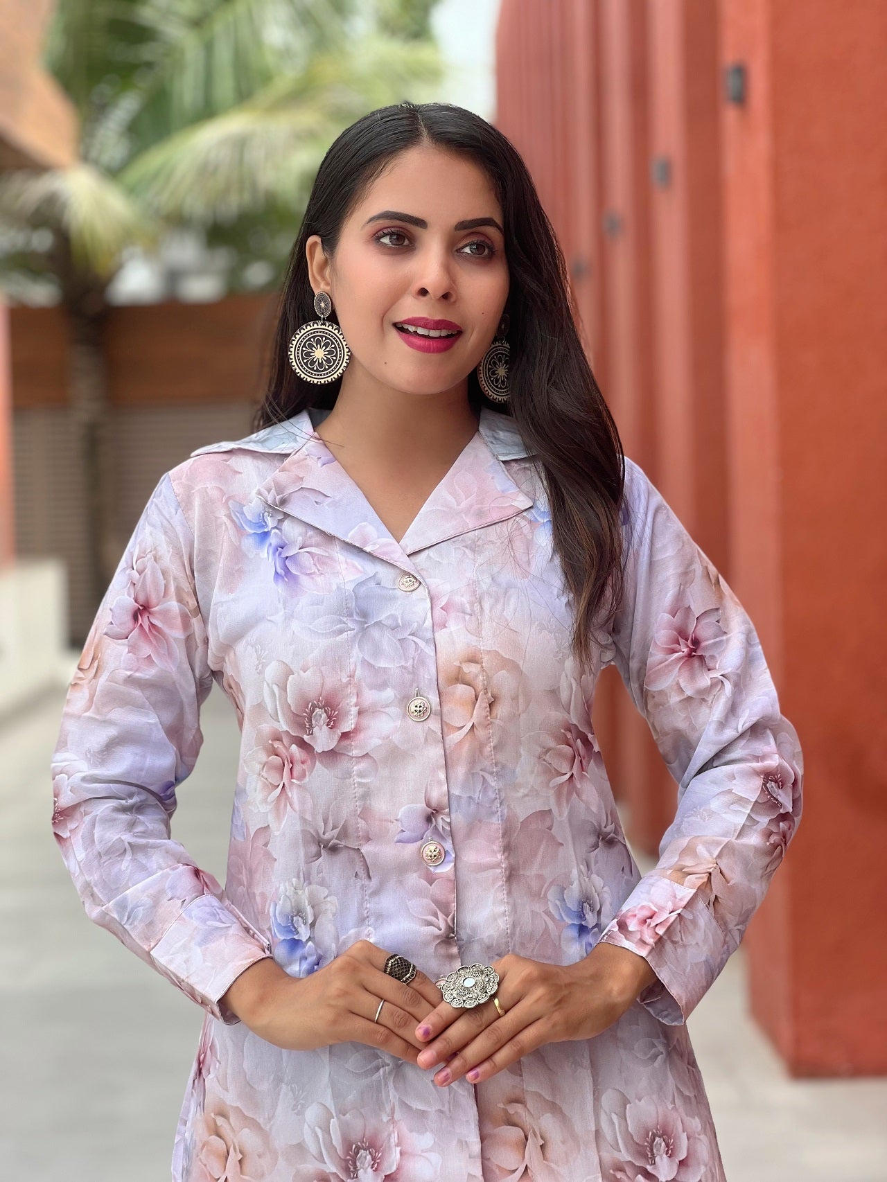 Two-Piece Floral Co-ord Set with Collar Shirt & Pants - Image 4