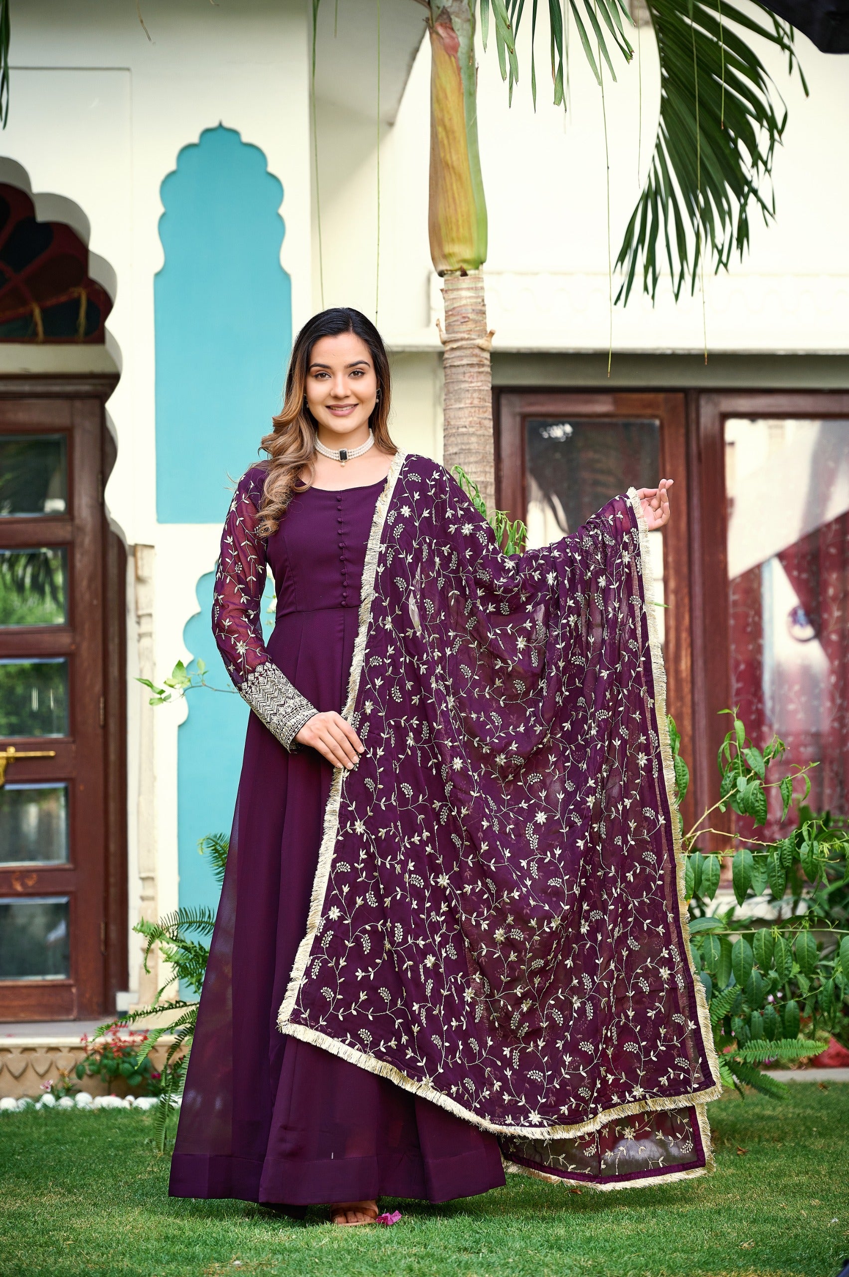 Womens Ethnics Purple Anarkali Kurtaset With Dupatta - Image 2