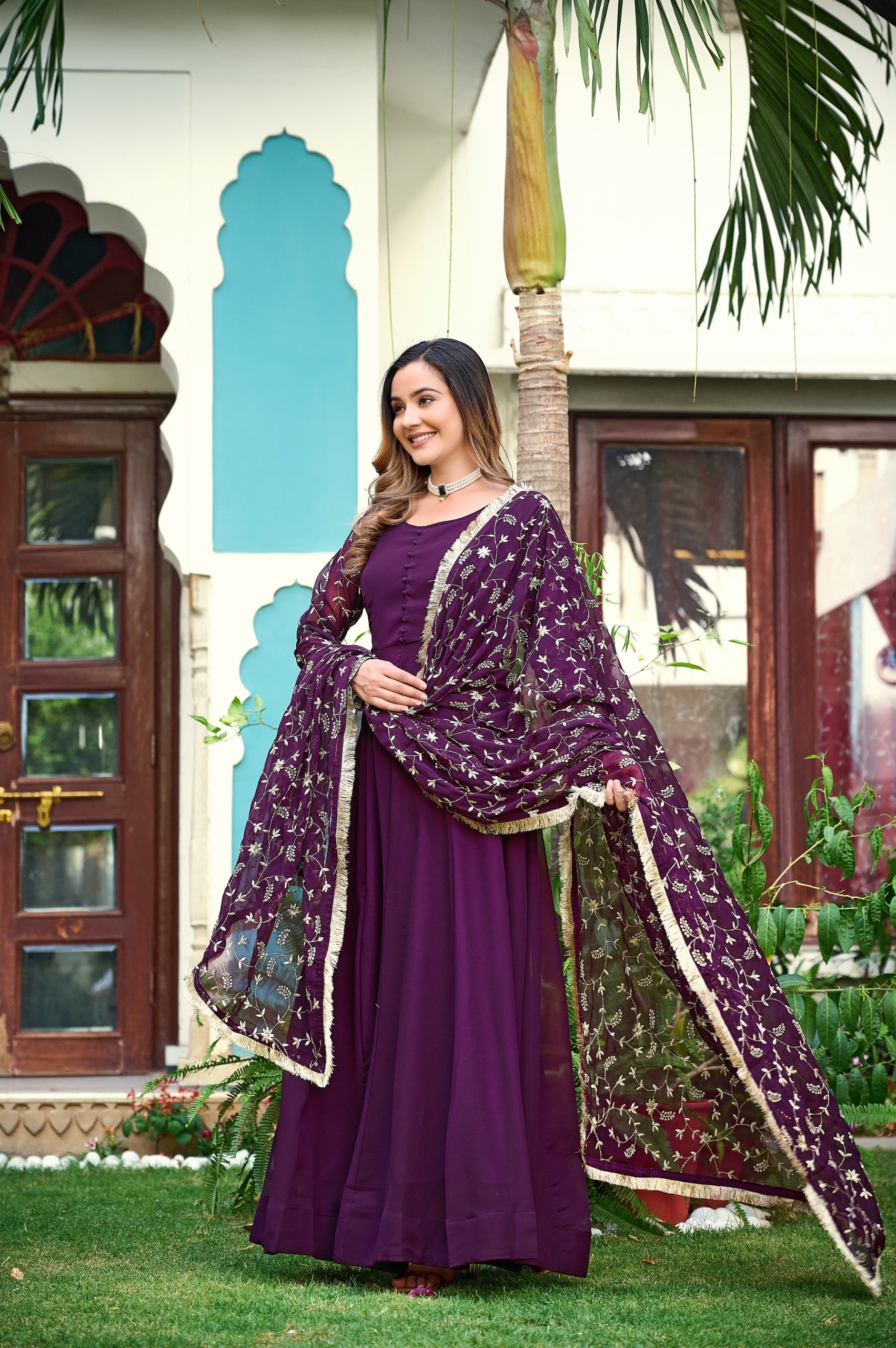Womens Ethnics Purple Anarkali Kurtaset With Dupatta - Image 4