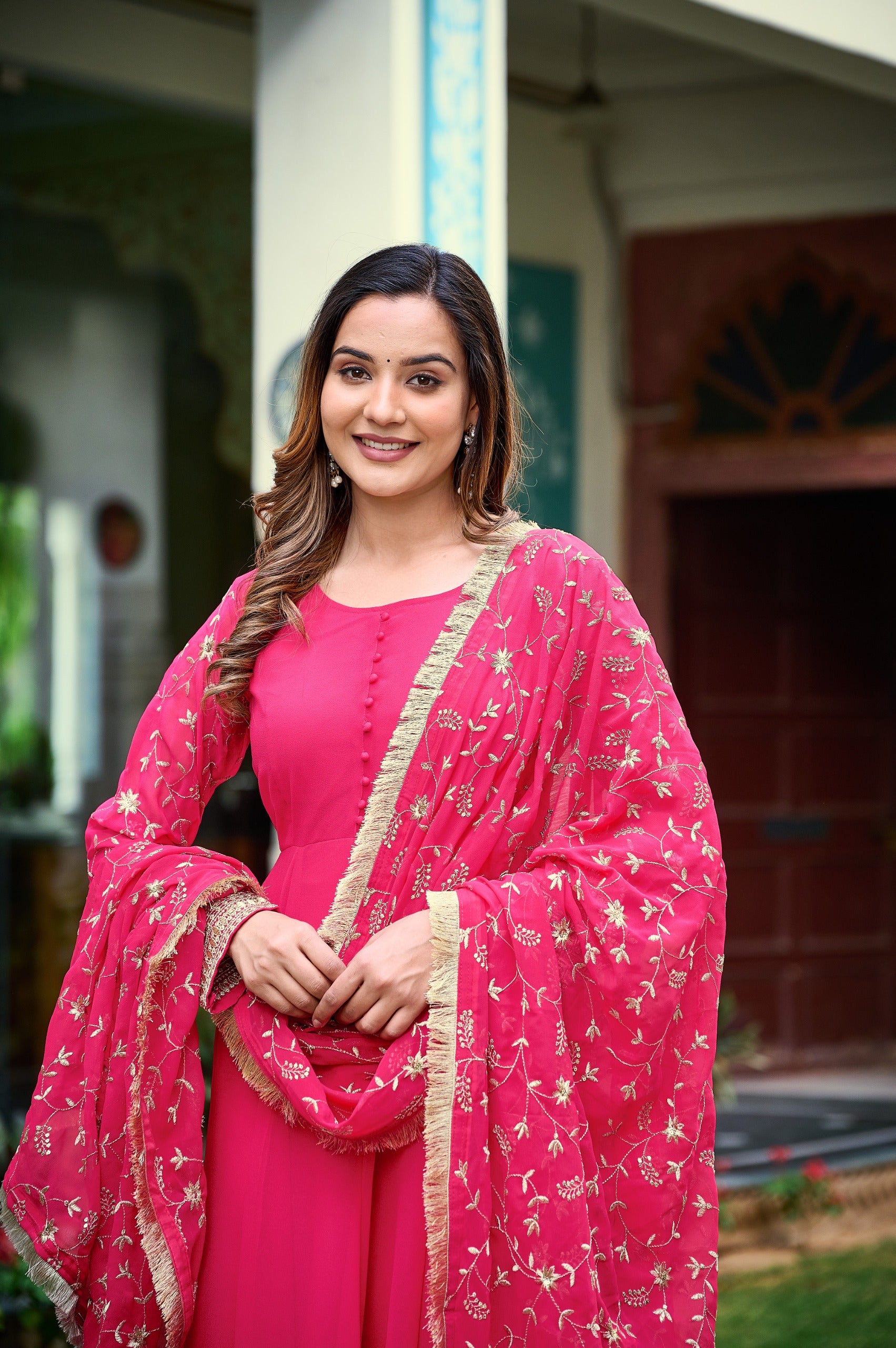 Womens Ethnics Rani Anarkali Kurtaset With Dupatta - Image 5