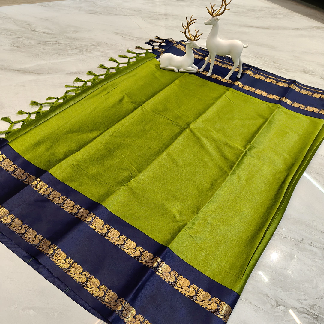 Fancy jacquard Narayanpet Pure Handloom Mahendi Cotton Saree With Blue & Gold and Blouse Piece - Image 3