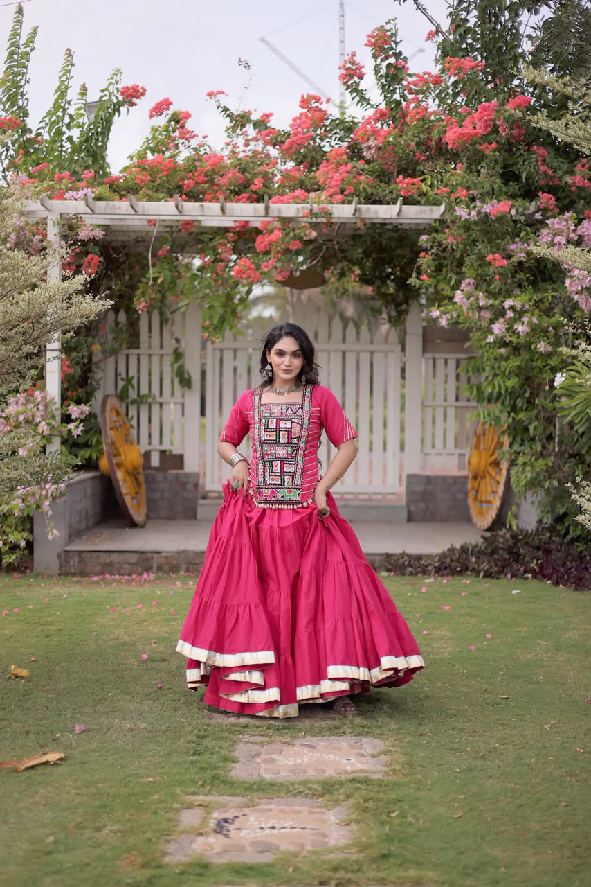 Pink Lehenga with Blouse Kora Cotton with Standard Frill Stitching Kutchi Patchework - Image 4