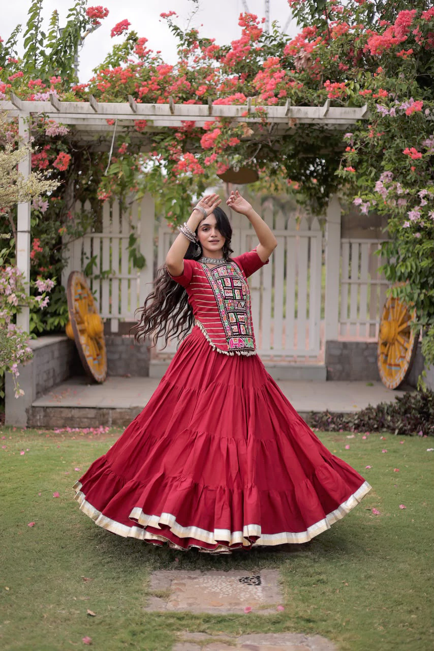 Rast Lehenga with Blouse Kora Cotton with Standard Frill Stitching Kutchi Patchework - Image 2